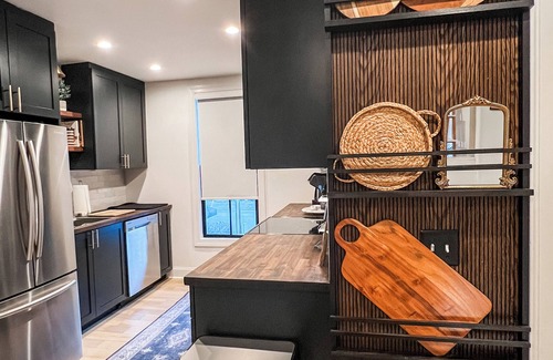 Historic District - North Condo | Downtown Kehoe Carriage House