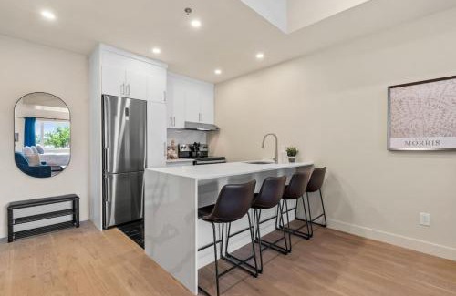 Gay Village Apartment | DownTown King Loft