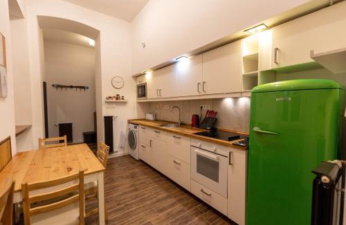 Belso-Ferencvaros Apartment | Downtown Loft Apartment