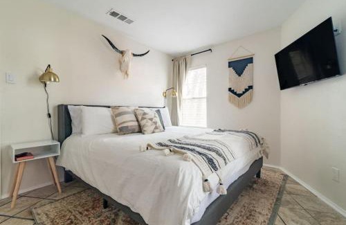 Wimberley House | Downtown Lonestar Bungalow at Beer Ranch Project