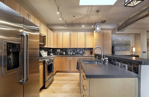 Steamboat Springs Condo | DOWNTOWN LUXURIOUS PENTHOUSE CONDO W/PRIVATE SKI LOCKER