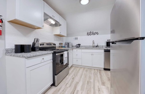 Columbus Apartment | Downtown Luxury Apartment, 15 mins to Fort Benning