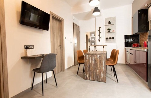 Thessaloniki City Centre Apartment | Downtown Luxury Boutique Suites : the Grand Suite