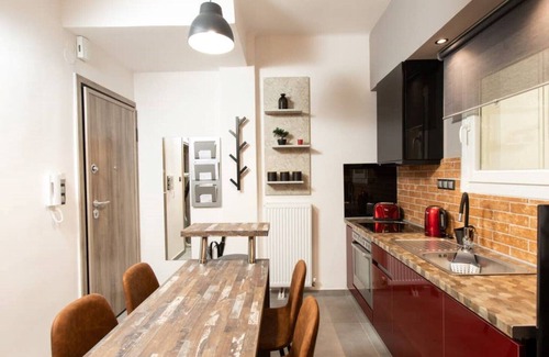 Thessaloniki City Centre Apartment | Downtown Luxury Boutique Suites : the Grand Suite