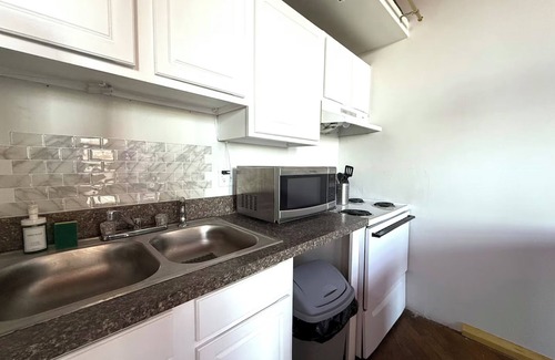 Detroit Apartment | Downtown: Neo-Deco Industrial Loft