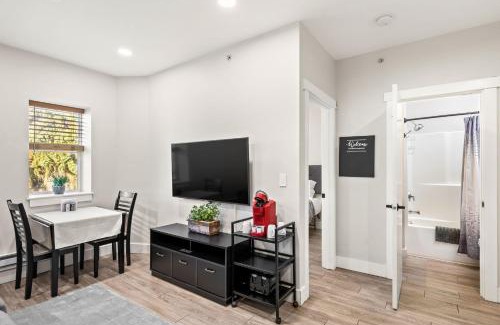 Great Falls Apartment | Downtown One Bedroom Apartment Fully Furnished