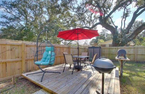 South Pensacola House | Downtown Pensacola Vacation Rental with Yard!