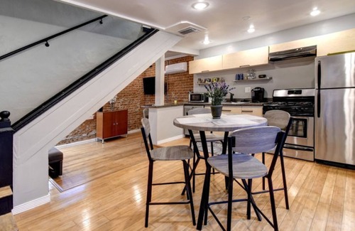 Roosevelt House | Downtown Phoenix 2beds 1.5bath Guest House