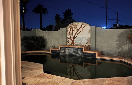 Story Apartment | Downtown Phoenix Pool Suite