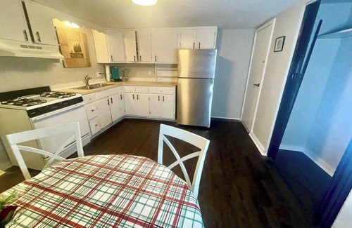 Pittston Apartment | Downtown Pittston I Laundry TVs Near Hospitals
