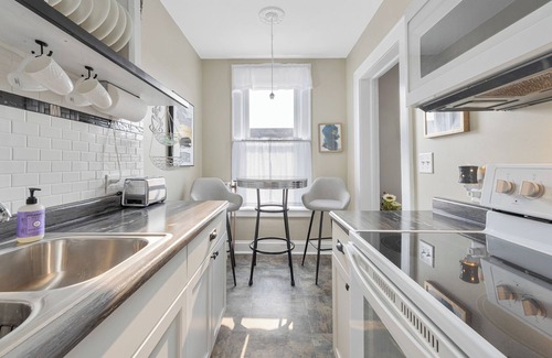Two Harbors Apartment | Downtown Retreat, Near Parks & Brewery, Unit 5