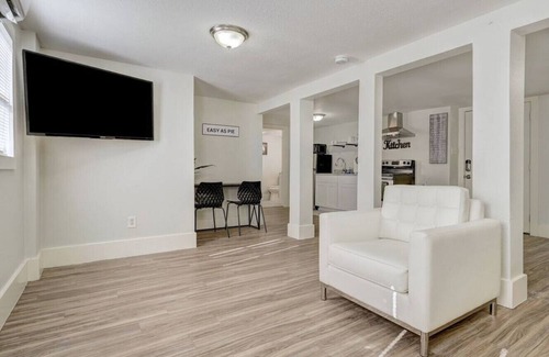 Round Rock House | Downtown Round Rock Getaway for Family or Group!