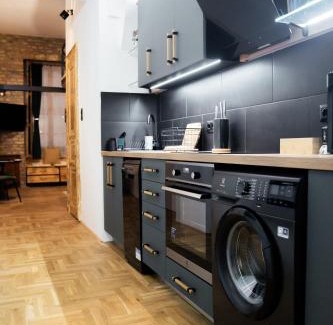 Inner City Budapest Apartment | Downtown Rustica