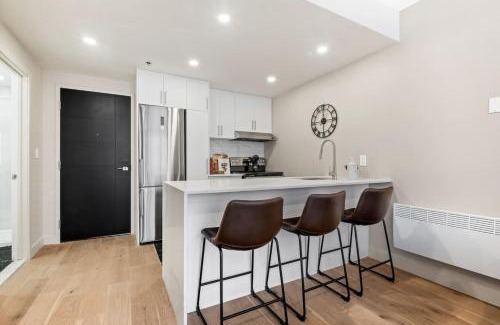Gay Village Apartment | DownTown Studio with Balcony