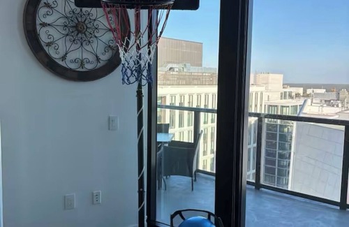 Channel District Apartment | Downtown Tampa Penthouse: Views, Luxury & Fun!