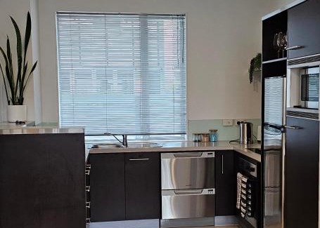 Auckland Central Business District Apartment | Downtown Townhouse Special