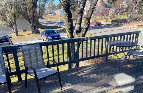 Grand Marais Condo | Downtown Treehouse