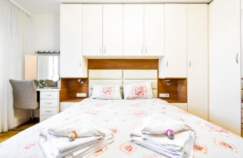 Mladost Apartment | Doynov's Apartment