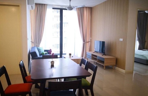 Medini House | DPristineClub 2 Bedrms 1819 Walk 3 min to Legoland
