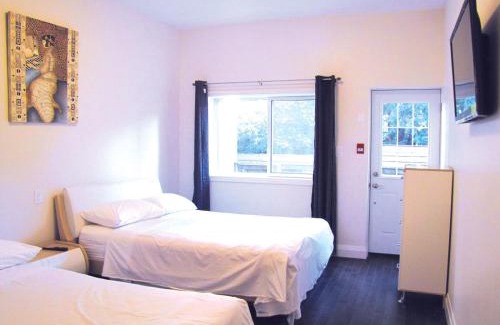 Trinity - Bellwoods Hotel | Dragon Gate Inn