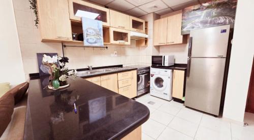 International City Apartment | Dragon Golden Apartment