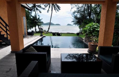 Klong Son Villa | Dragon Sea View Villa