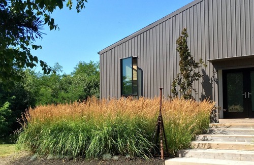 Prince Edward House | Dragonfield House: a beautiful stay in central PECn