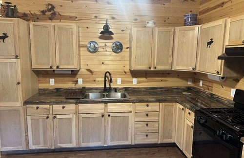 Tower House | Dragonfly: A cozy peaceful retreat near Lake Vermilion