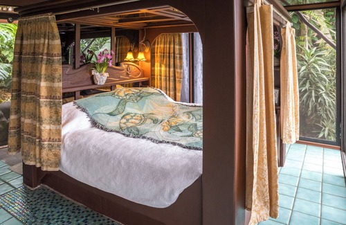 Honaunau-Napoopoo Bed & Breakfast | Dragonfly Ranch