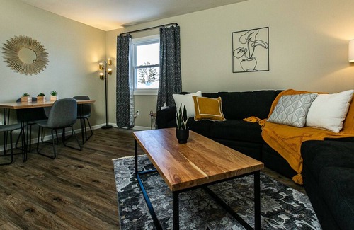 Downtown Dubuque House | Drake House Family: The Cooper