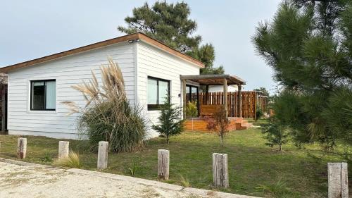 Colonia Chapadmalal House | Dread Chapa Shack - CASA 1 - Casa en complejo Para 6 PAX Con Parrilla A 4 Cuadras del Mar - Hola Sur