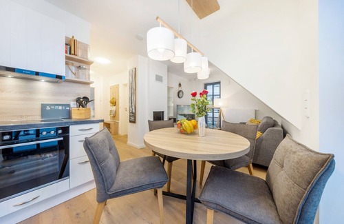 Zingst Apartment | Dream apartment with fireplace only 200 meters from the beach.