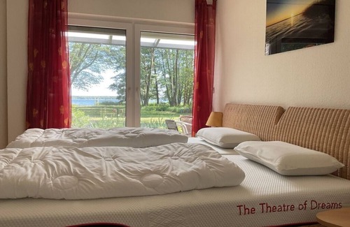 Joachimsthal House | Dream bungalow on Grimmitzsee with lake view