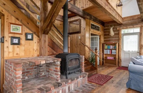 Clark Cabin | Dream for hiking, star gazing, fishing, lakes & hunting - 2 night minimum