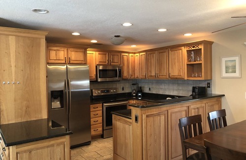 Madeira Beach Condo | DREAM GETAWAY 2 BD 2BATH 1st floor Waterfront Condo complex! Pools,Patios etc