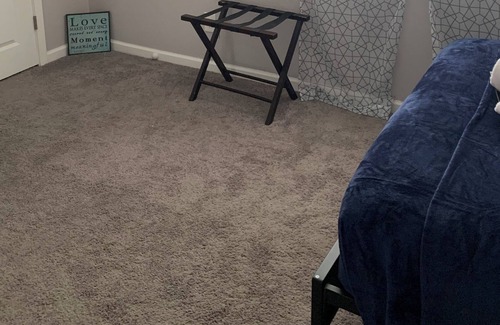 Kettering Apartment | Dream Home away from Home , Where you are comfortable and Right at Home