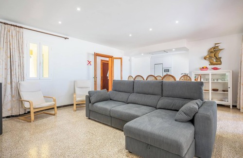 Portopetro Villa | Dream House "Villa Del Mar Mondrago" 200m from the Beach, with Terrace, Balcony and Wi-Fi