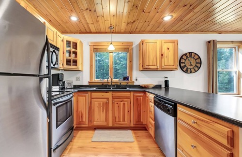 Bethel House | Dream Maker Lodge | 3 Bed, 2 Bath