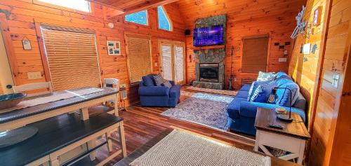 Grassy Creek House | Dream Mountain Delight