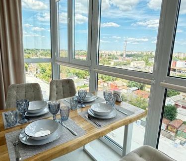 Lutsk Apartment | Dream town Apartaments біля залізничного вокзалу
