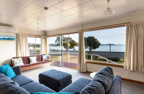 Paihia House | Dream View Waterfront Paihia