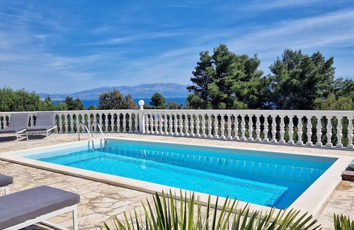 Stomorska Villa | DREAM VILLA island Solta Croatia/Split with OWN POOL & SEA VIEW.