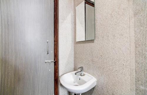 Rajpur Sonarpur Hotel | Dream World