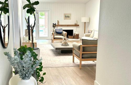 Mission Viejo House | Dreaming Amongst the Palms