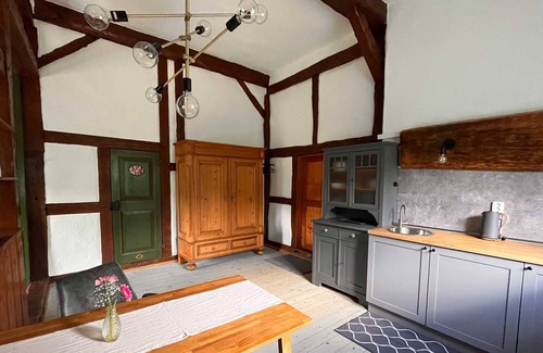 Kruzen Apartment | Dreaming under the thatched roof | Rest and enjoy