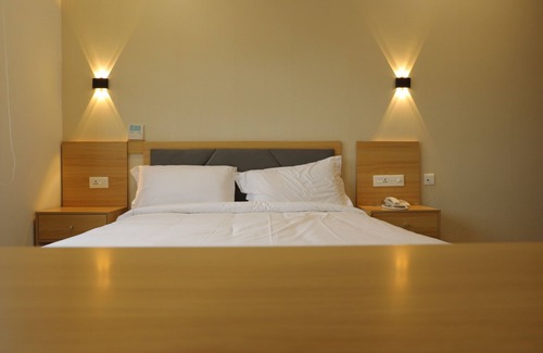 Kanjikode Resort | Dreamotel Luxury Suites and Rooms