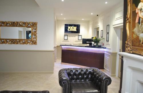 Barking Hotel | Dreams Hotel