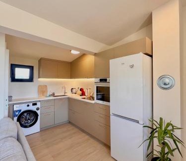 Petrovac Apartment | Dreamsky Haven