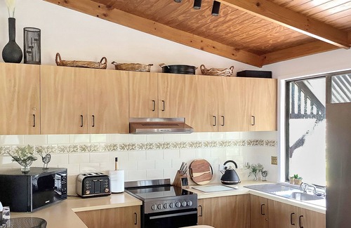 Vacy Cabin | Dreamtime Spa Cabin - escape, relax and enjoy amazing views!