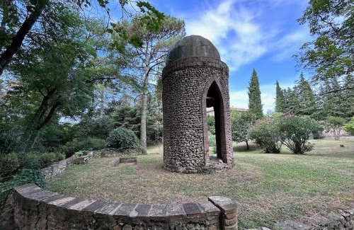 Saint-Ambroix Villa | Dreamy Château for big groups and their pets